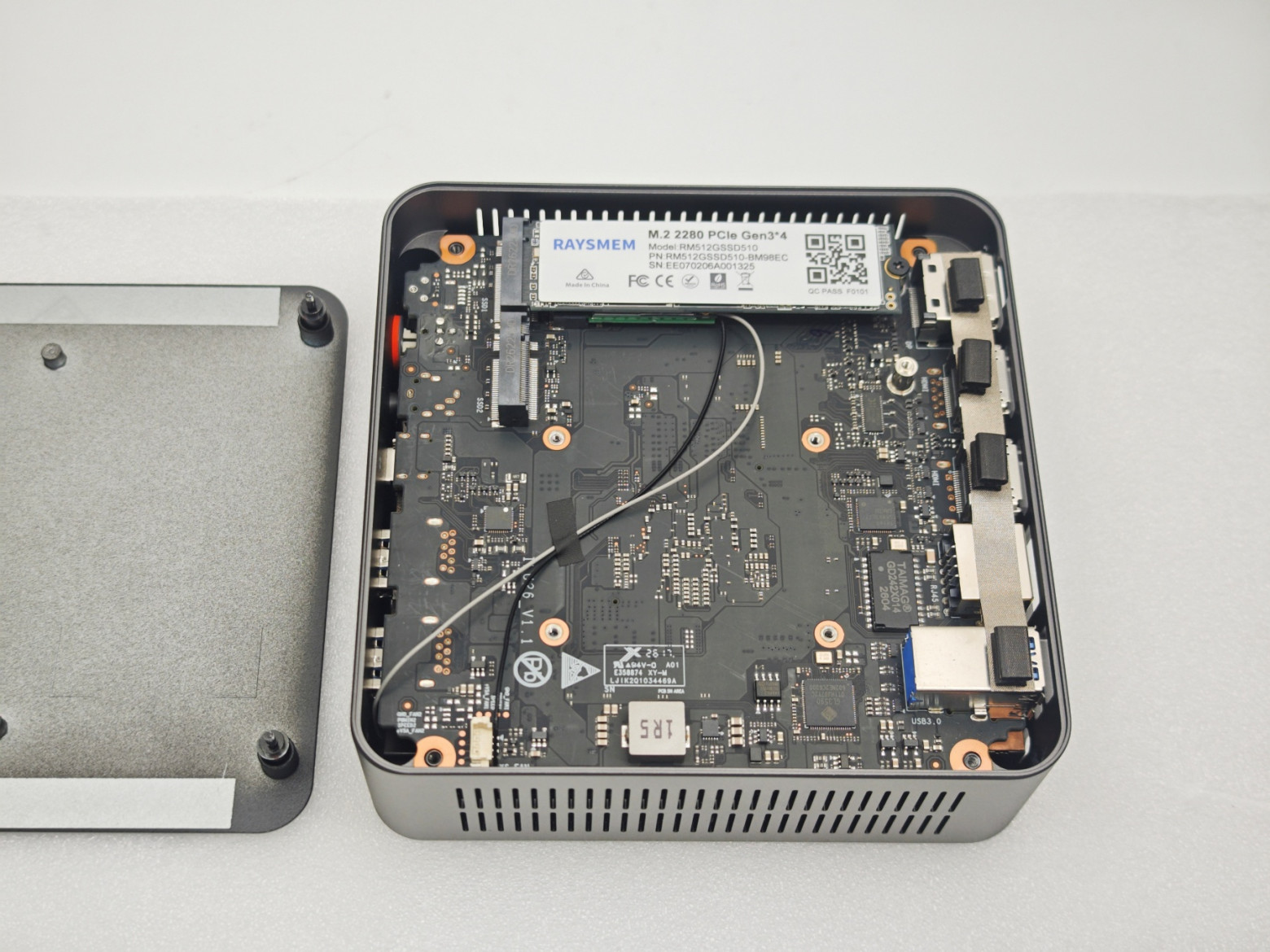 Настройка и пример работы LLM на встроенном NPU мини‑компьютера с Intel Core Ultra 5 226V - 3